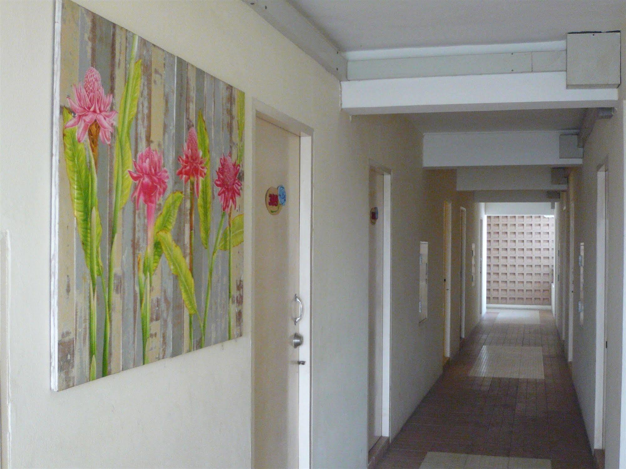 Thanapa Place Bangkok Luaran gambar